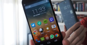 The YotaPhone 2 and its unique e-ink display is set to take the US by storm YotaPhone 2 with e-ink display on rear face