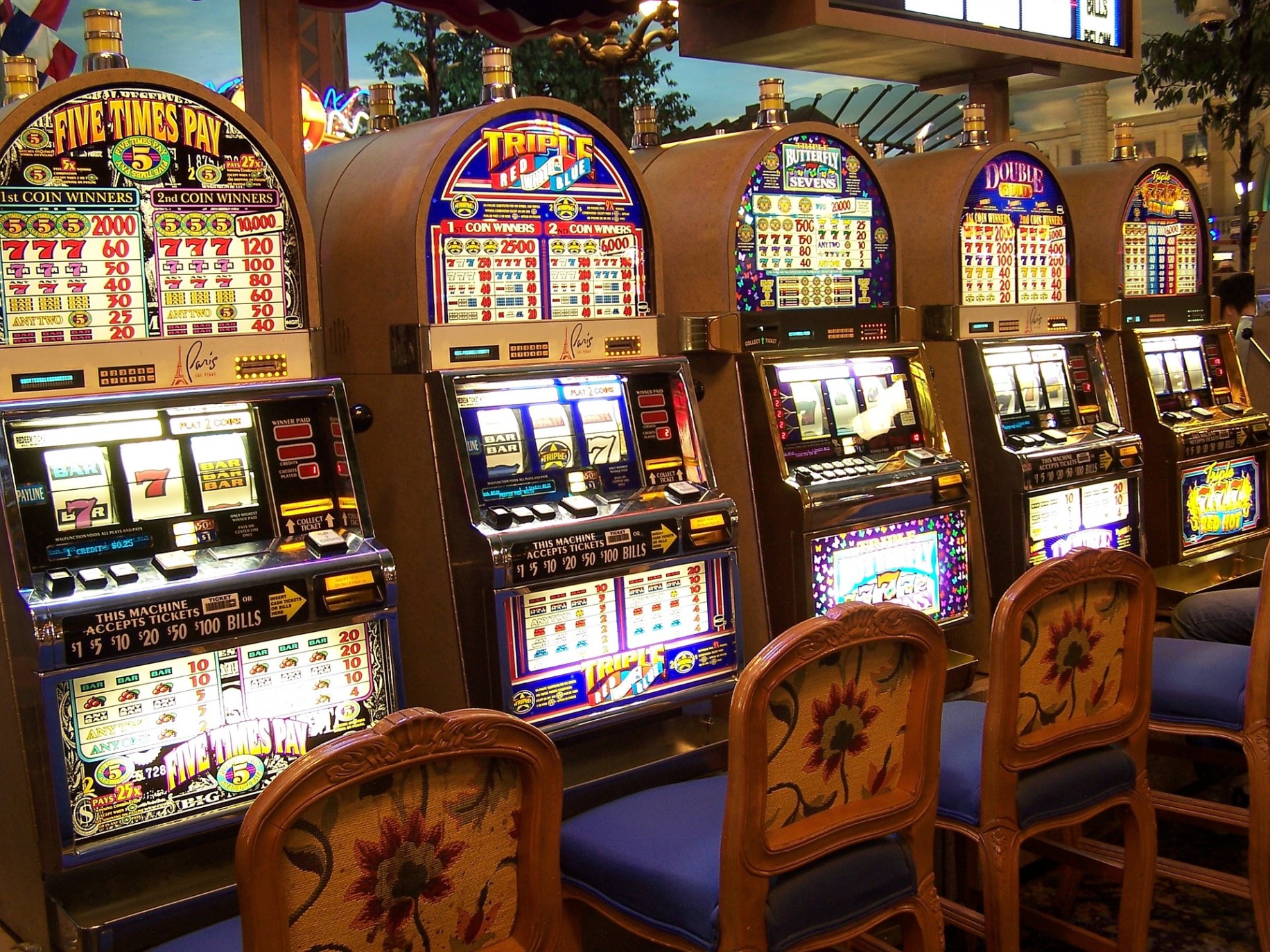 Slots And Casinos