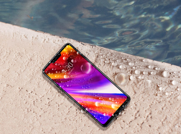 LG G7 ThinQ waterproof smartphone ip68