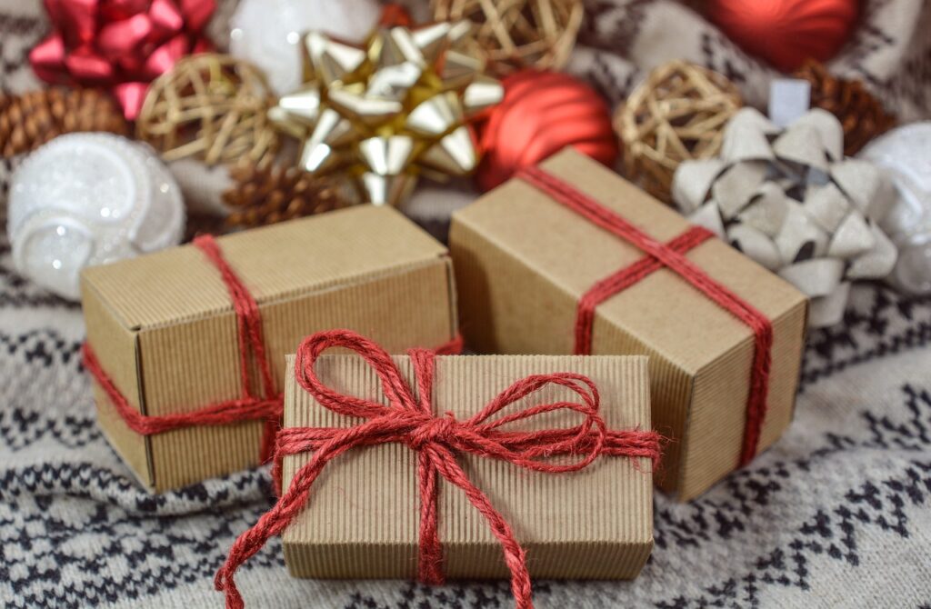employees holidays digital rewards