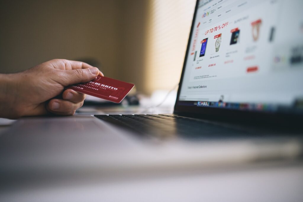 e-commerce ecommerce incentives money transactions