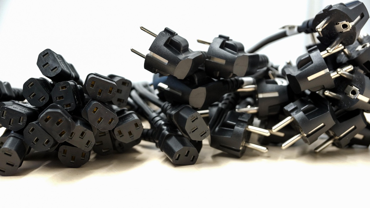 IEC connectors