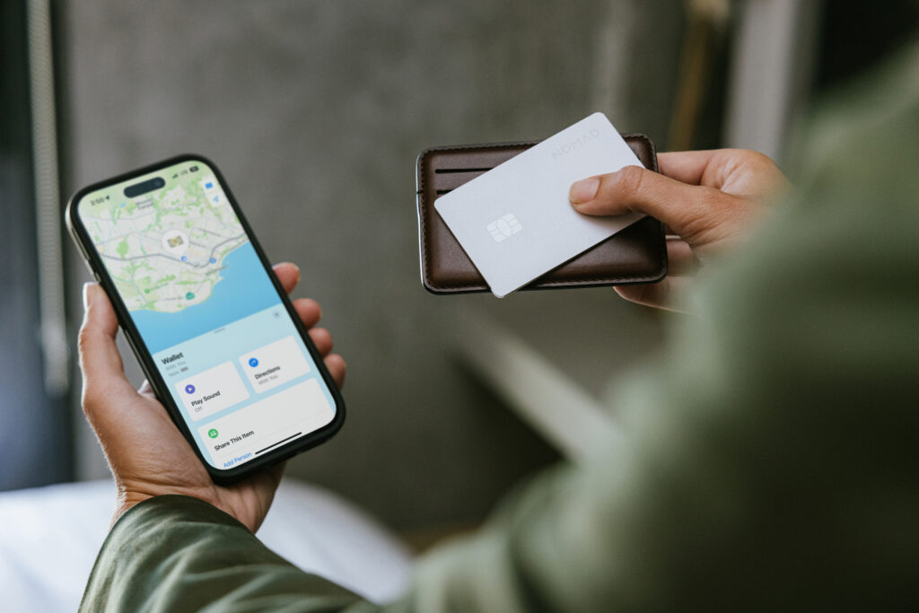 tech gifts under $30