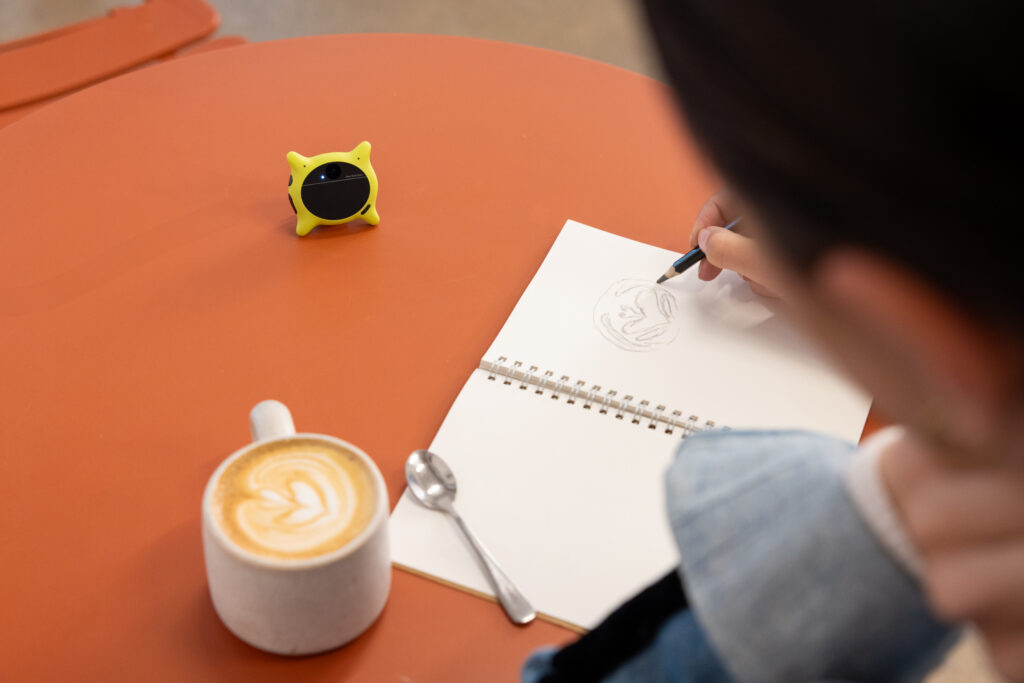 Looki L1 Review wearable camera