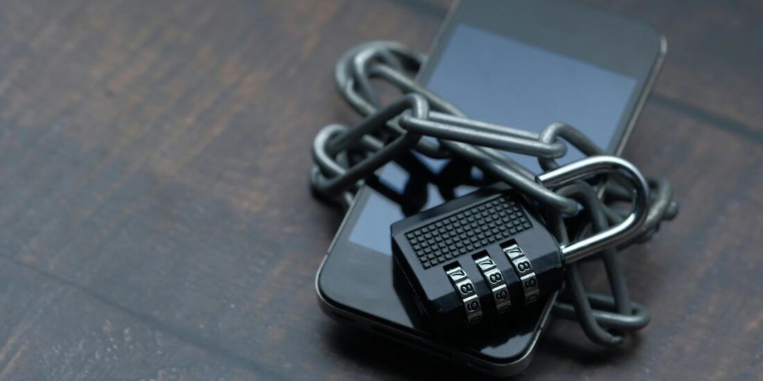 mobile app security NowSecure AI-Navigator https://www.pexels.com/photo/close-up-of-a-smart-phone-with-a-lock-11391947/