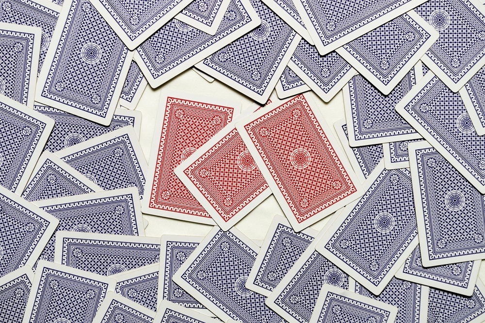 mean time to detect MTTD https://www.pexels.com/photo/overlay-of-red-and-blue-playing-cards-31444701/